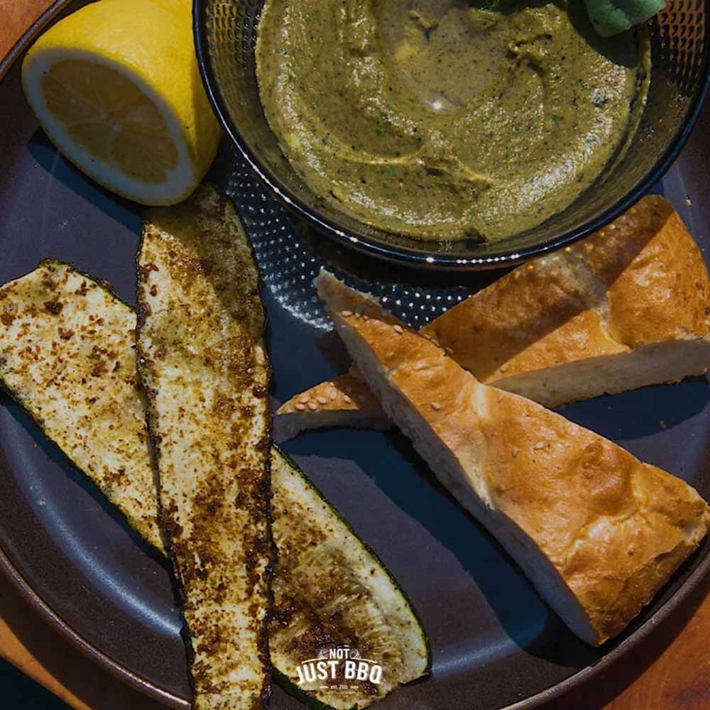 Hummus de vară cu dovlecel